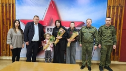 Семьям погибших бойцов из Предгорья передали государственные награды