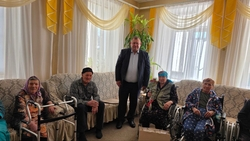 Четырёх тружеников тыла поздравили с днём рождения в Предгорье