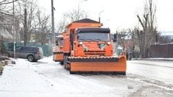 Сразу 11 новых машин для уборки дорог поступит в Ставропольский край
