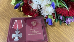 Семьям семи погибших бойцов СВО вручили награды в Предгорье