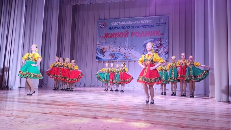 Фестиваль народного творчества «Живой родник» провели в Предгорном округе