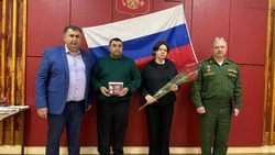 Участника СВО из Предгорья наградили медалью Суворова по указу президента РФ