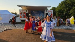 День семьи, любви и верности отметили в Предгорье концертом и мастер-классами
