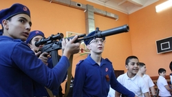 Курсы военной подготовки провели для школьников Санамера