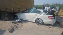 Двое пострадали в ДТП с большегрузом в Предгорье
