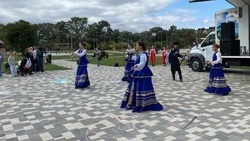 День округа в Предгорье отметили концертами и выступлением канатоходцев