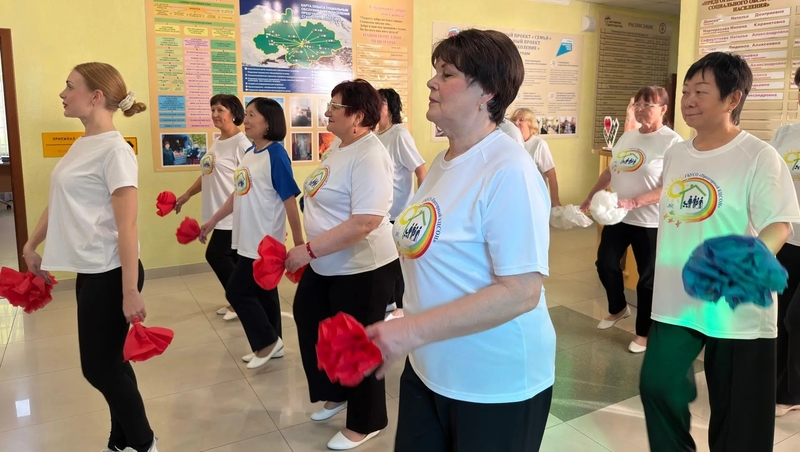 Активисты-пенсионеры выступили перед работникам соцобслуживания в Предгорье