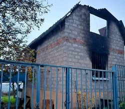 Поджог мог стать причиной пожара в садовом доме в посёлке Железноводском