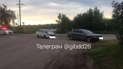 Два автомобиля столкнулись в Предгорье
