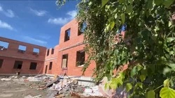 Второй этаж школы возводят в селе Предгорного округа