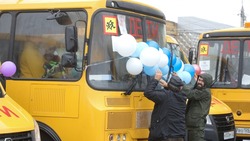 Губернатор Ставрополья передал Предгорью три новых школьных автобуса