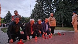 В Предгорье зажгли «Свечи памяти» и выпустили «Журавлей света»