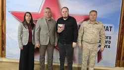 Семьям погибших героев СВО передали государственные награды в Предгорье