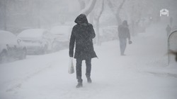 Мусор в Предгорье вывозят медленнее обычного из-за метели и гололёда